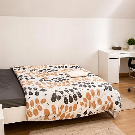A Petit Prix Guest house Seraing